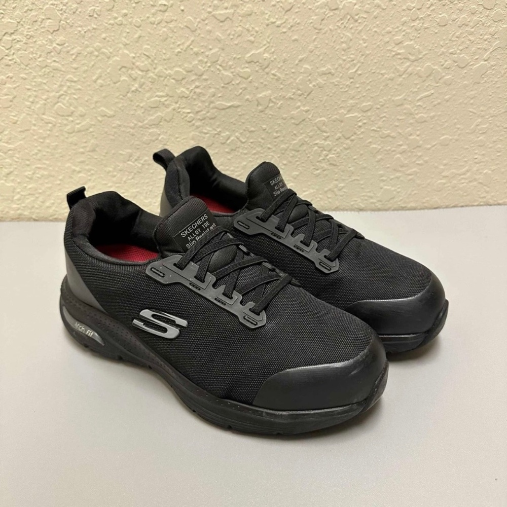 SKECHERS Work Arch Fit SR Evzan Alloy Steel Toe Safety Trainers Size 8